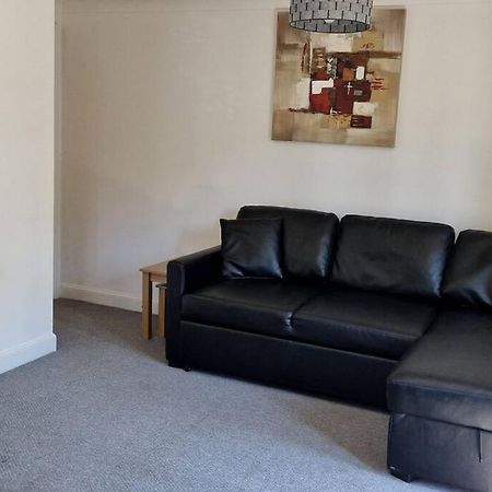 Greenhithe Cosy Apartment, Netflix And Sport Channels Exterior foto